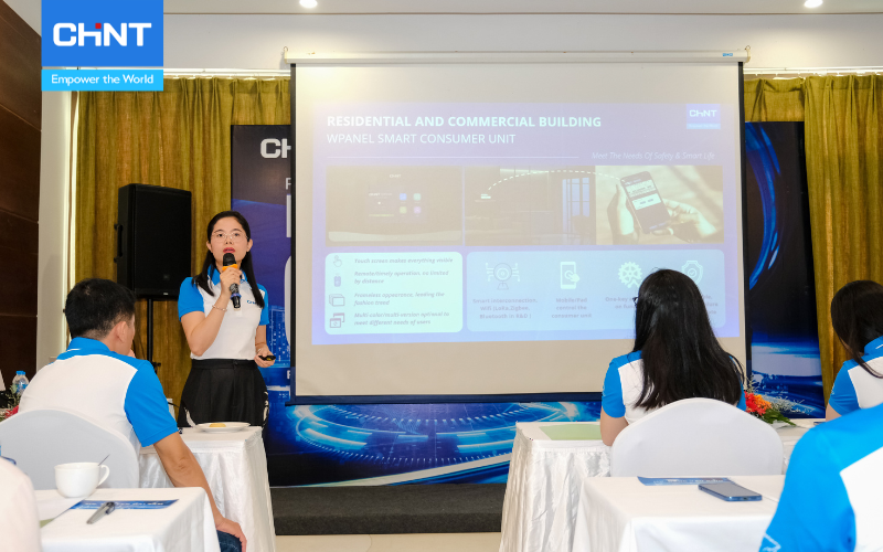 hoi-nghi-khach-hang-chint-2022-viet-tiep-hanh-trinh-moi-cung-chint