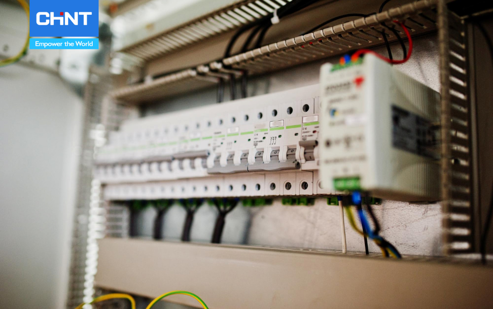 Thiết bị cầu dao tự động cho gia đình – CHINT Việt Nam 5 su-dung-aptomat-cho-he-thong-dien-dan-dung-chint