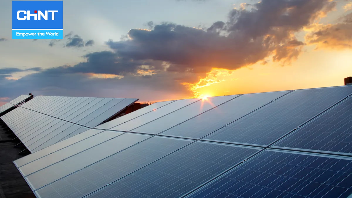 Bạn đã biết gì về xu hướng ứng dụng pin năng lượng mặt trời? 1 pin-nang-luong-mat-troi-giup-bao-ve-moi-truong-xanh-sach