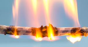 Kiểm tra định kì lỗi hồ quang điện đảm bảo an toàn