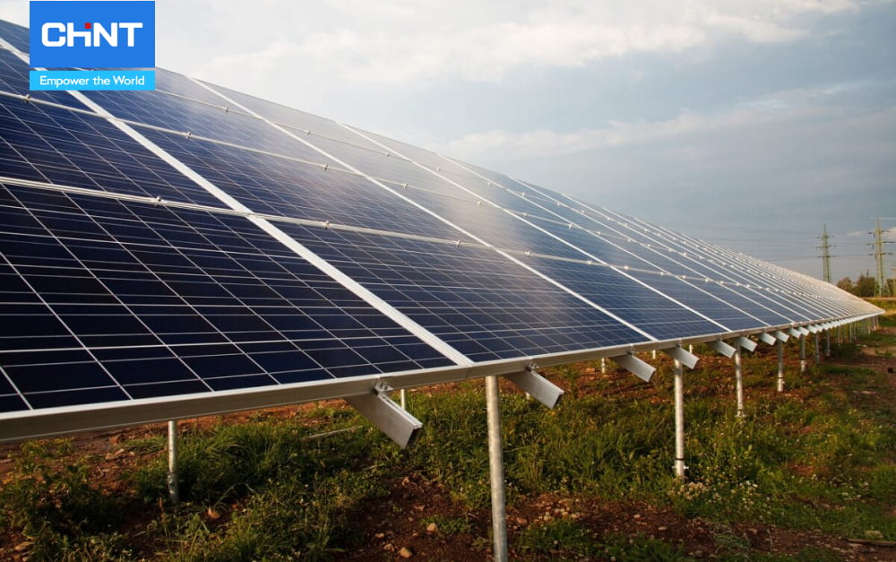 Lắp Tấm Pin Năng Lượng Mặt Trời Trên Mái Nhà Cần Lưu Ý Gì? 2 Lợi ích của việc lắp tấm pin năng lượng mặt trời trên mái nhà