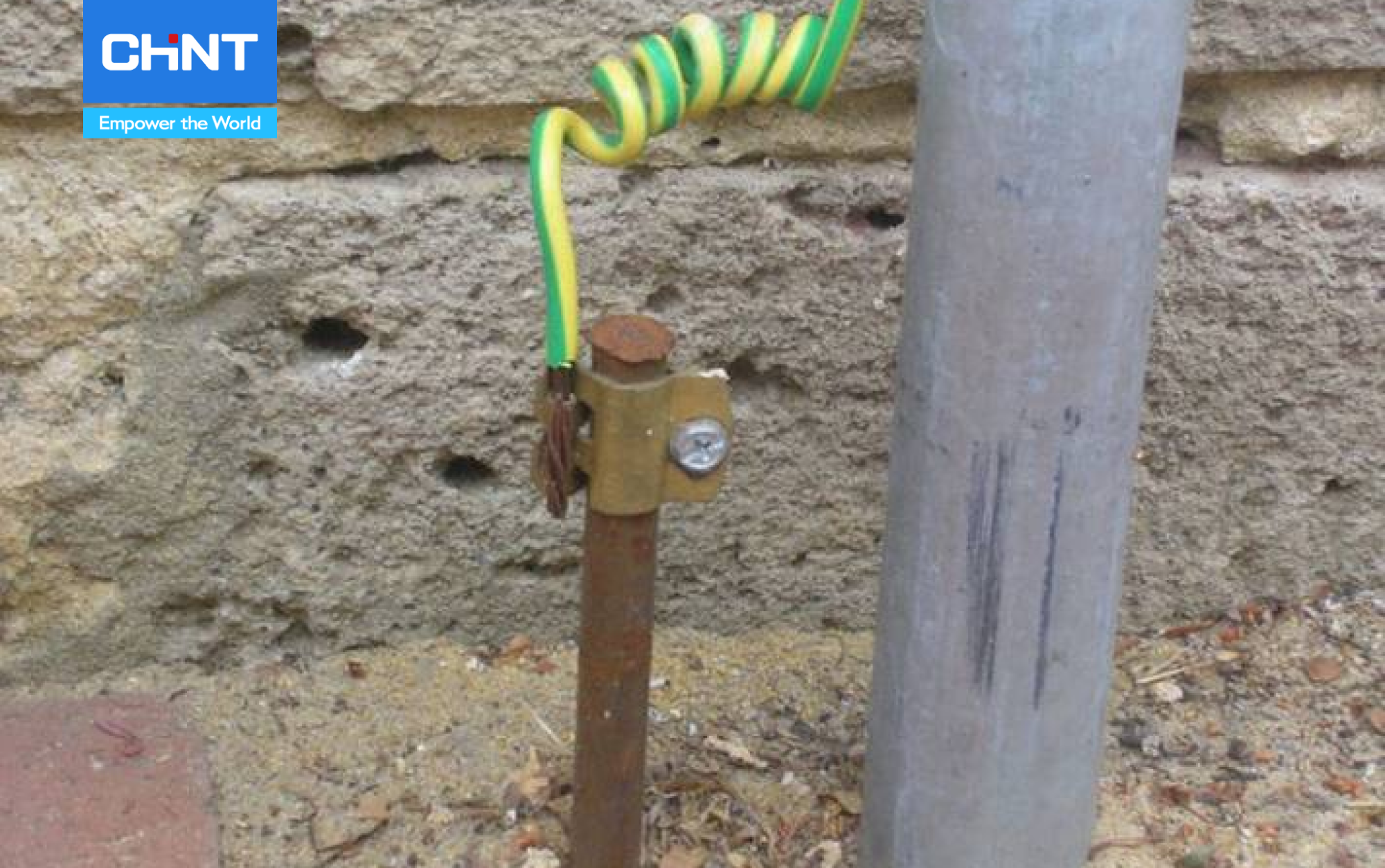 Kiểm tra hệ thống điện cần xác minh việc nối với đất đảm bảo an toàn